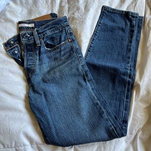 Levi’s wedgie jeans